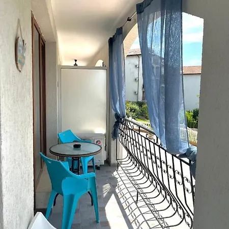 شقة Marina K-s Triumph