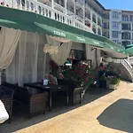 Marina K-s Triumph Apartment