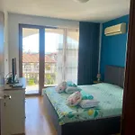 Apartment Marina K-s Triumph *