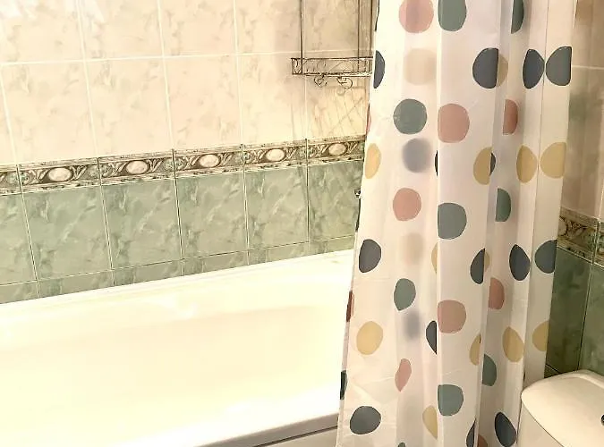 Marina K-s Triumph Apartman Szveti Vlasz